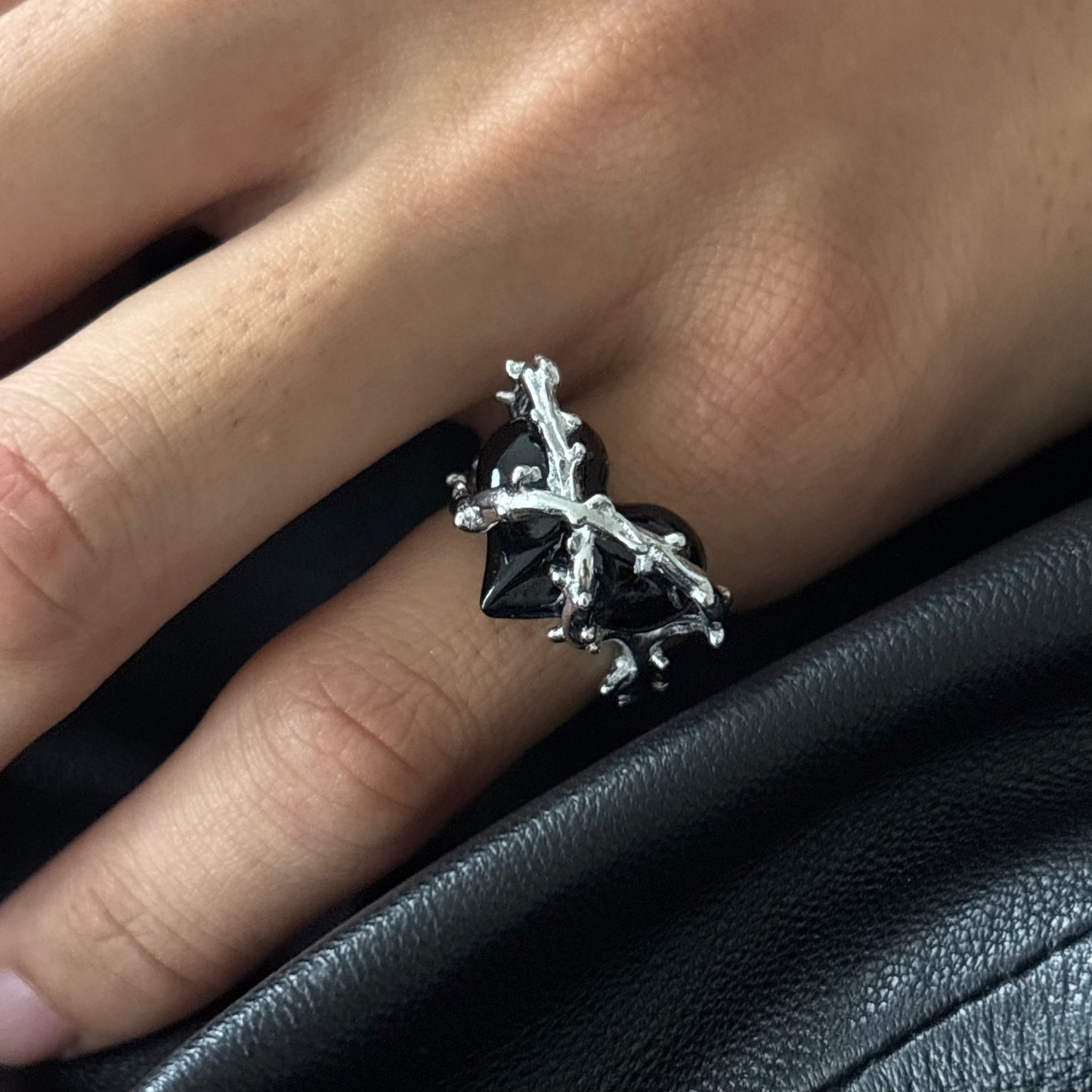 Blackthorn Heart Ring
