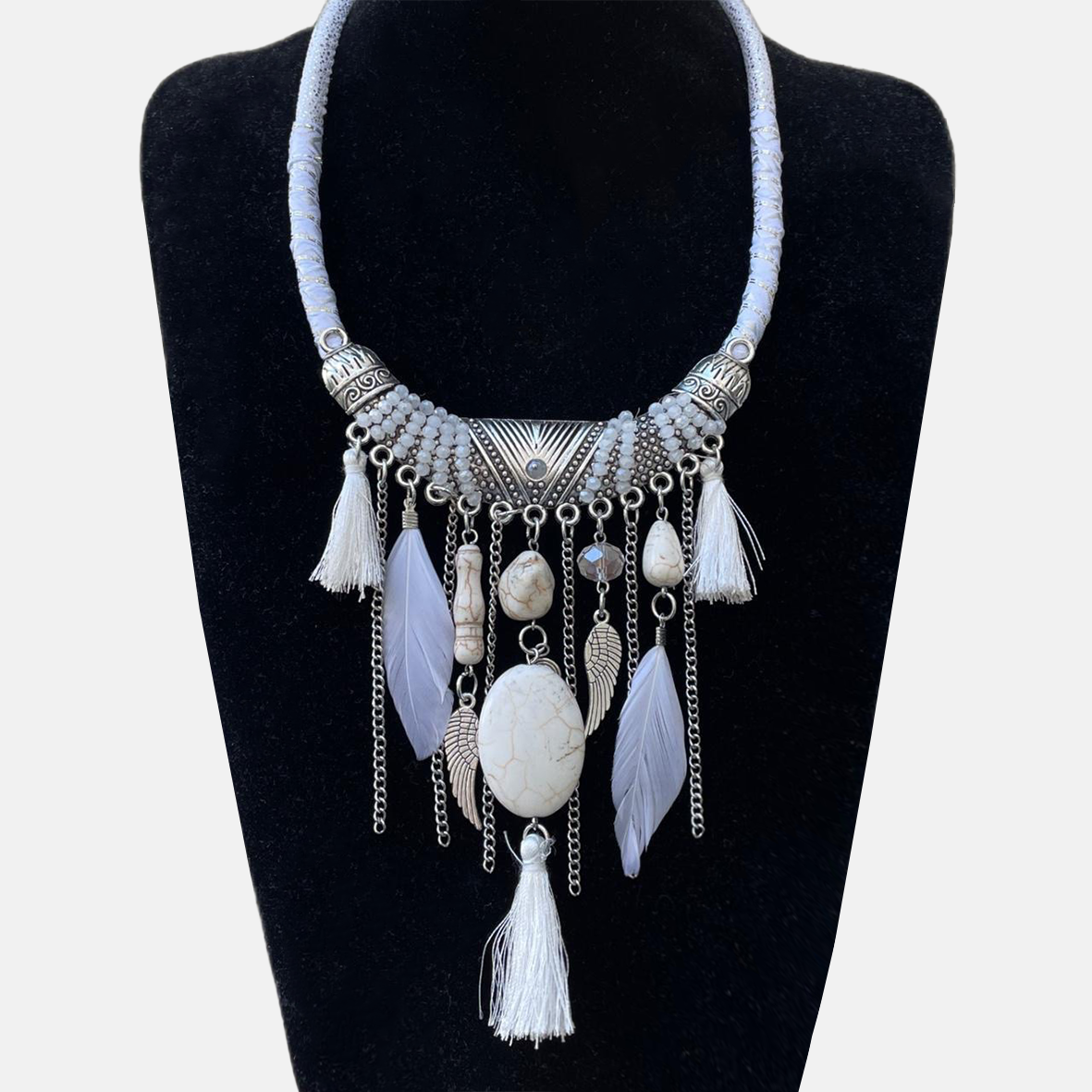 White Tassel Feathers Necklace