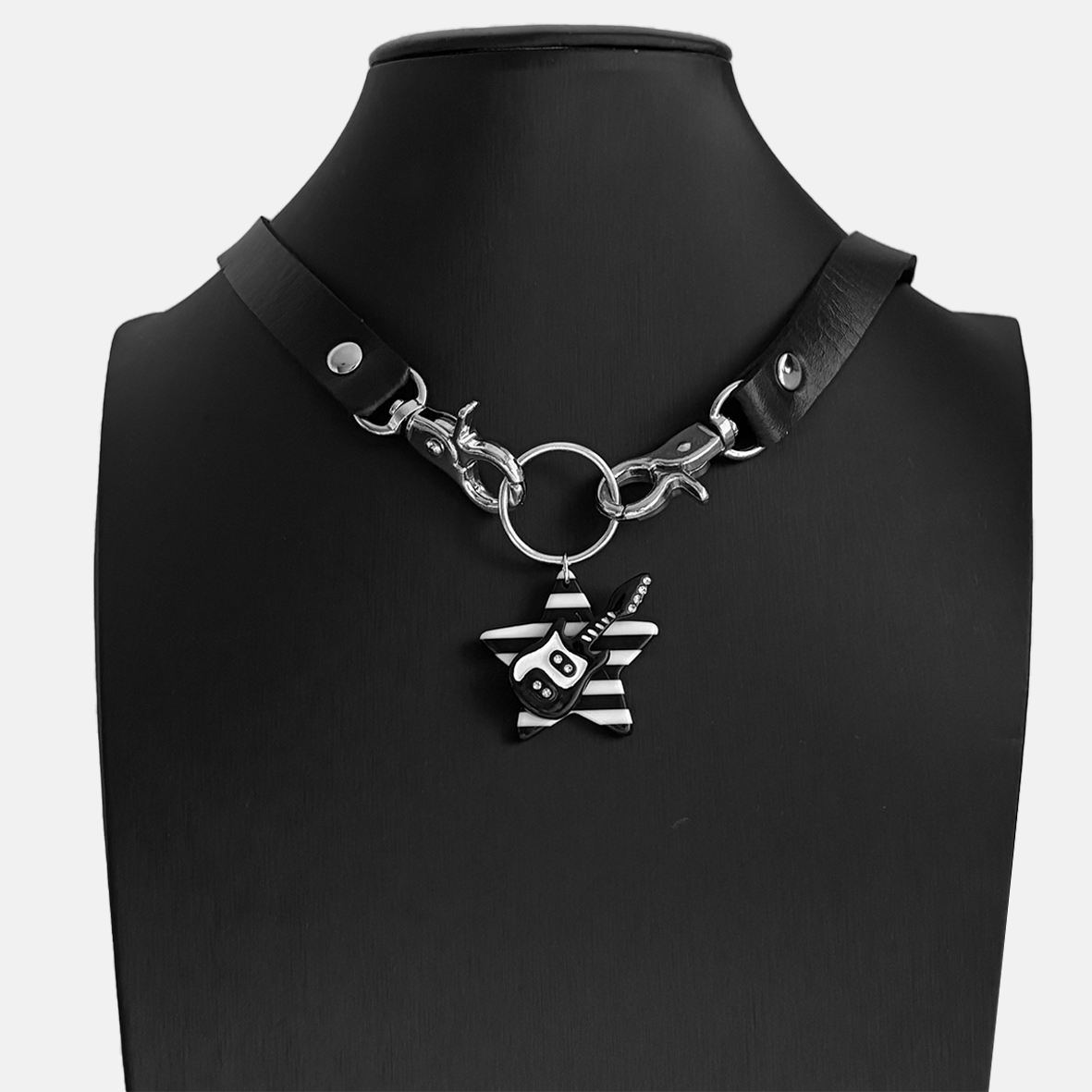 Rock Star black and white leather chocker