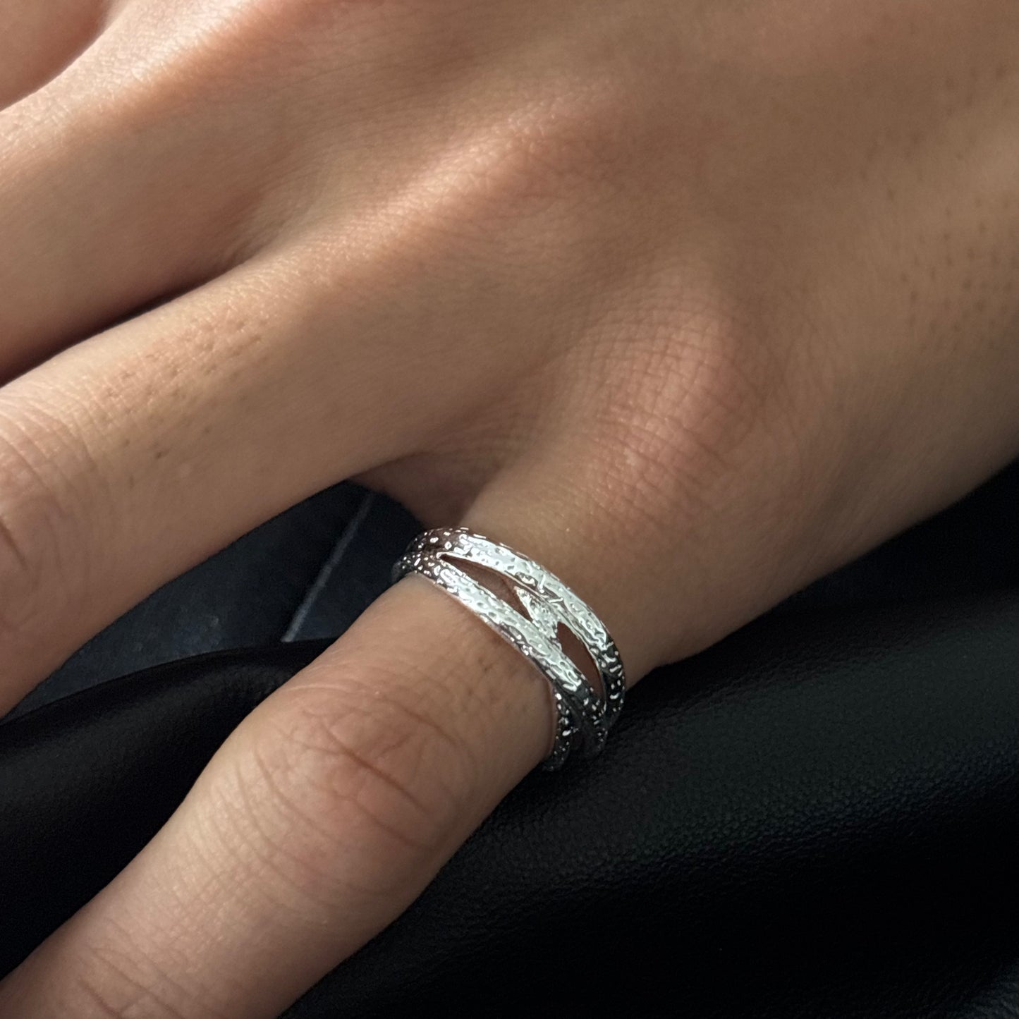 Circles Entwined Unisex Silver Ring