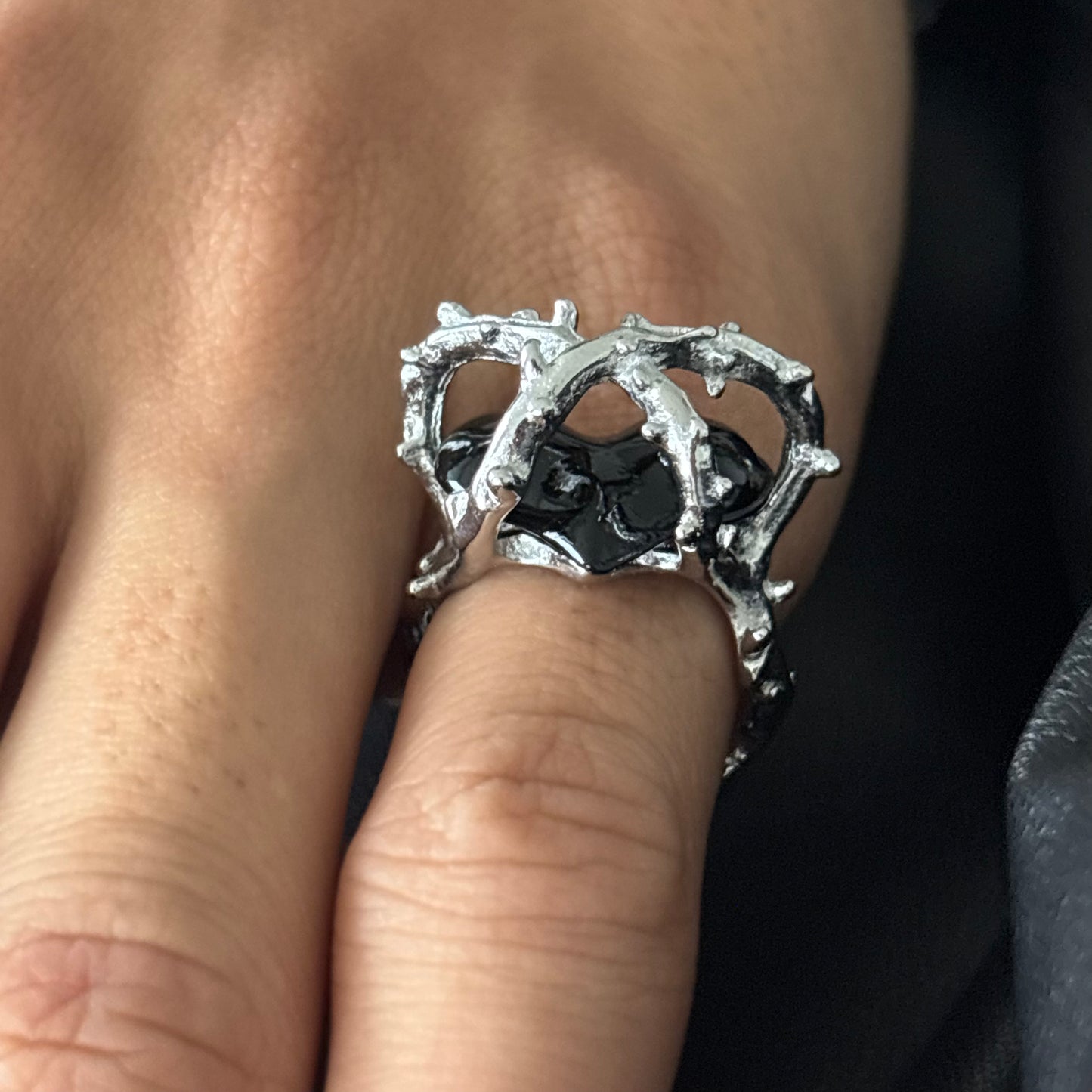 Blackthorn Heart Ring