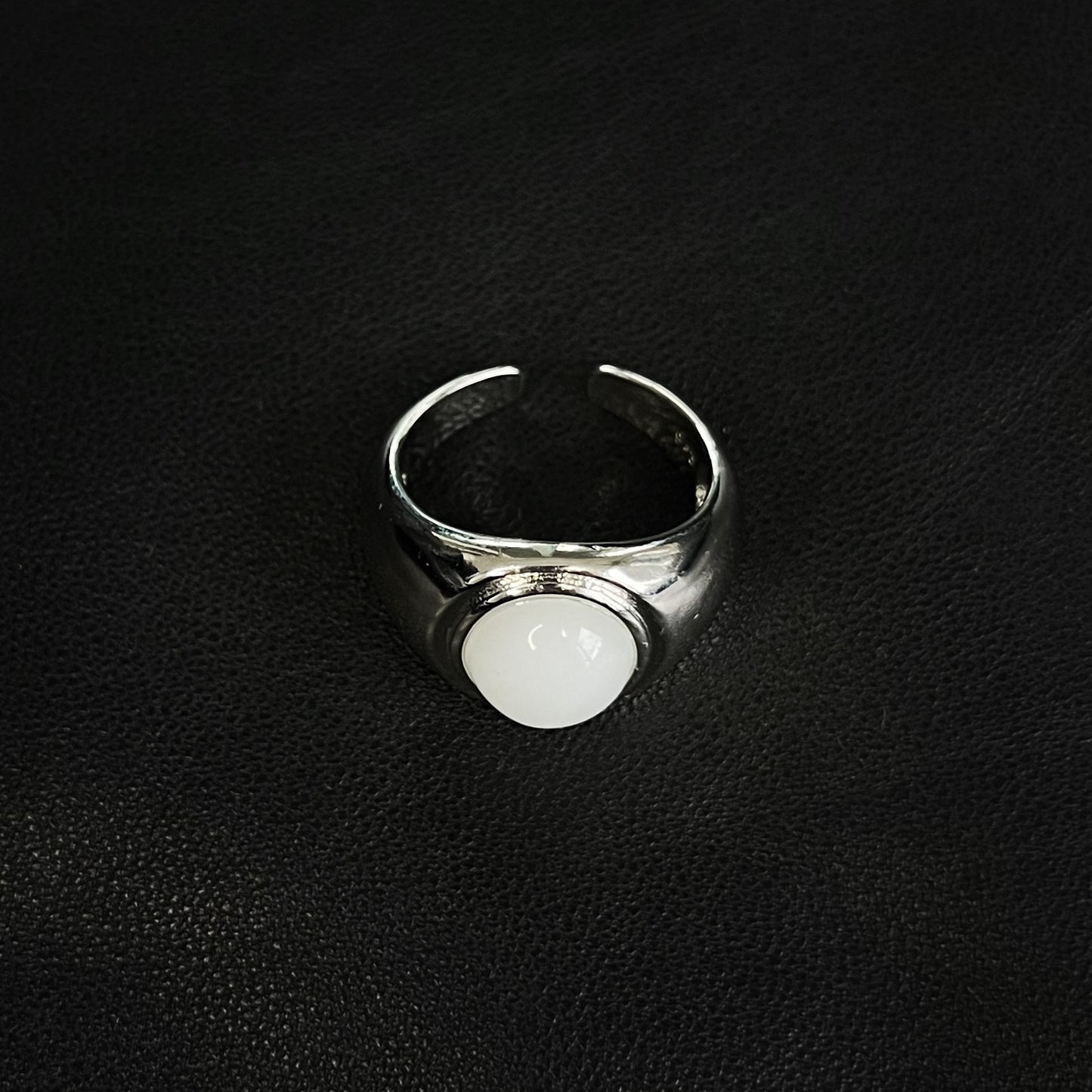 Whispering Stone Unisex Silver Ring