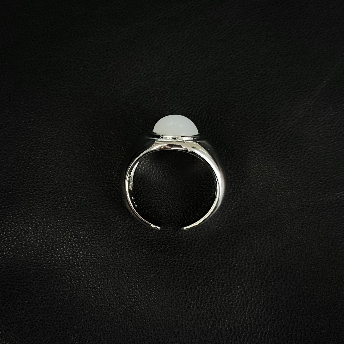 Whispering Stone Unisex Silver Ring