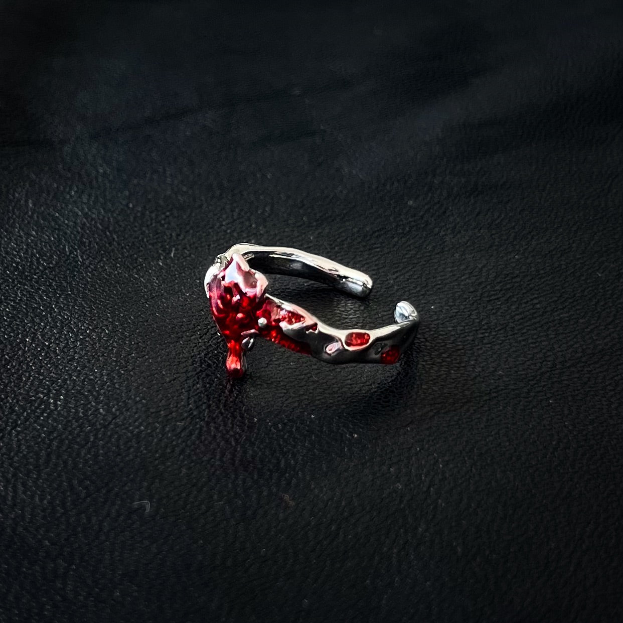 Bleeding Rose Unisex Silver Ring