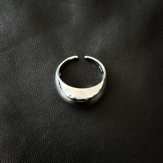 Rounded Grace Silver Ring